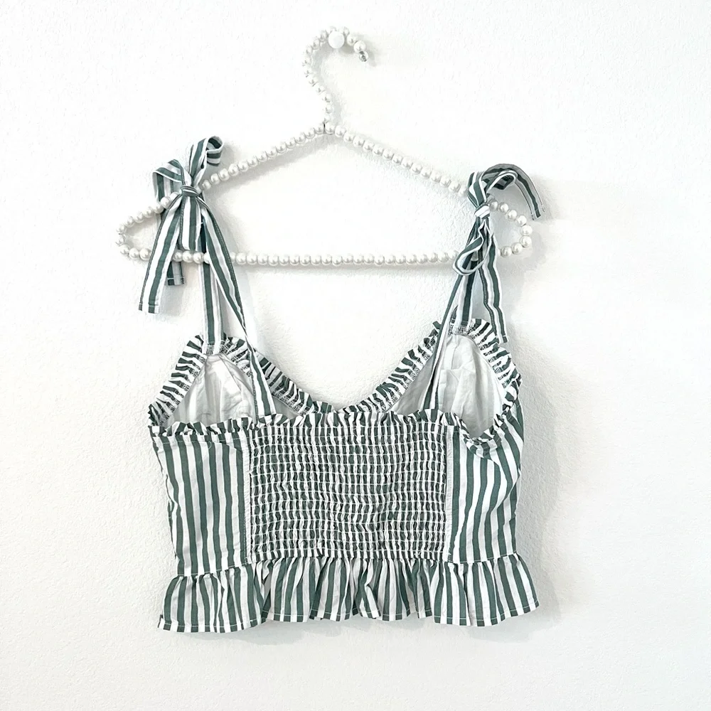 Aerie Ruffle Top - Picture 2 of 6